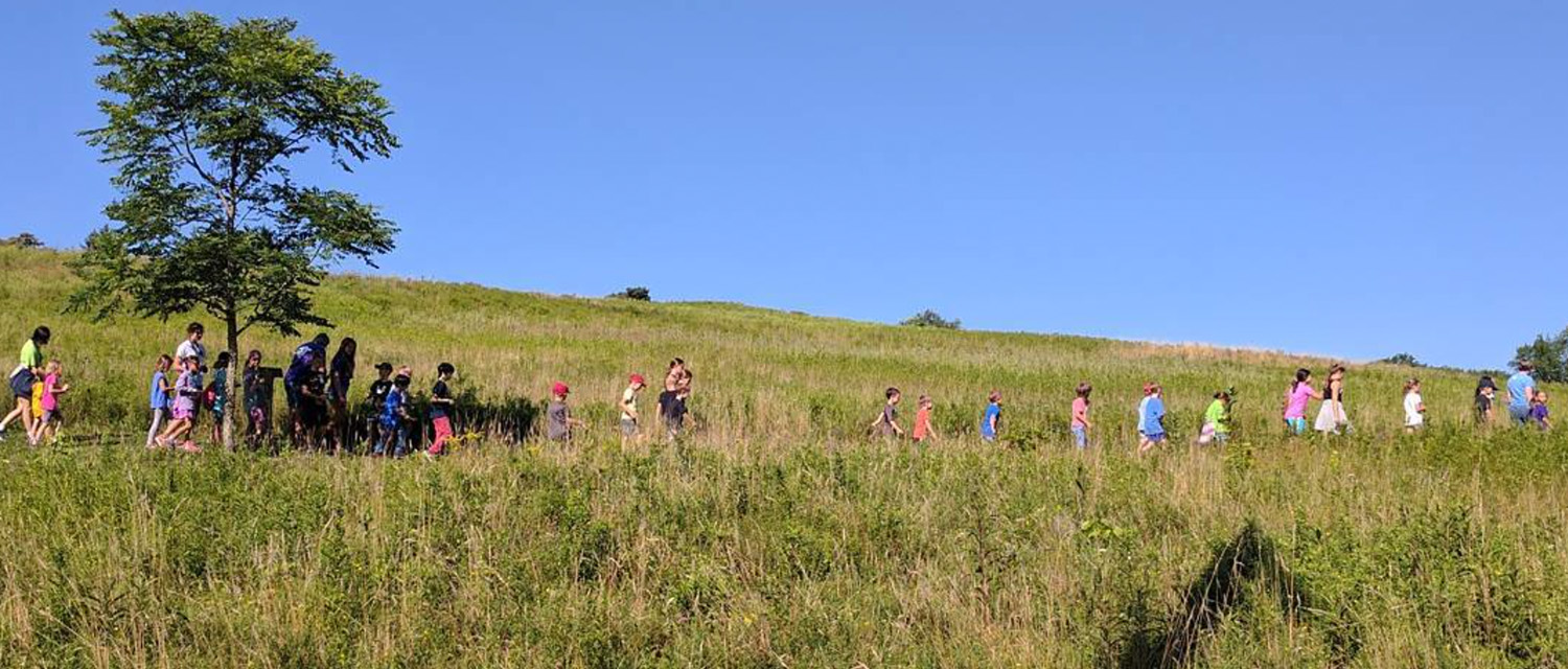 kids on hike – Fern Hollow Nature Center